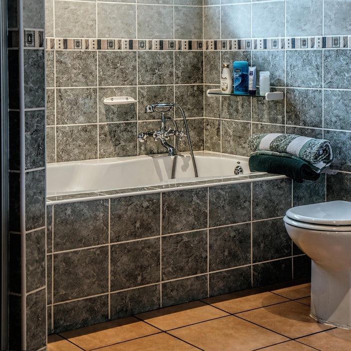 2025 Bathroom Trends: Why Tilable Bathtubs Are Perfect for Seamless Canadian Designs