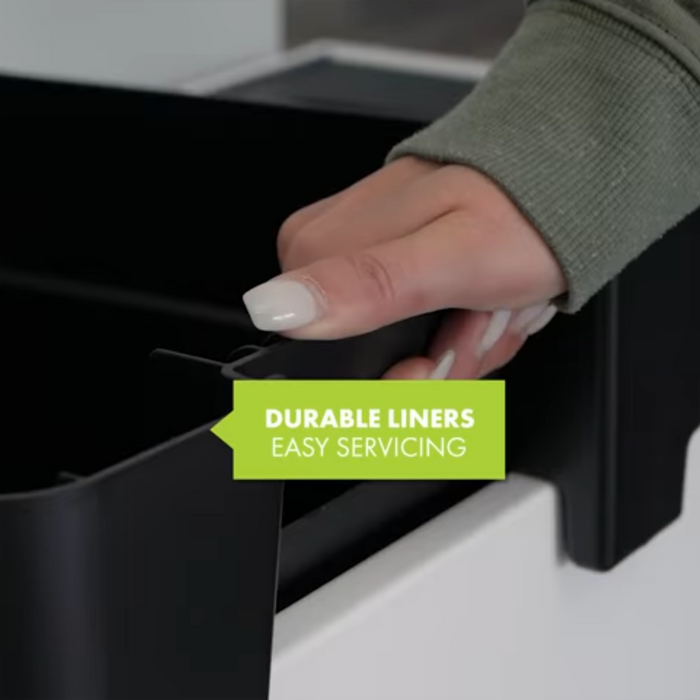 Side-rest ergonomic liners inside Mezzo double unit